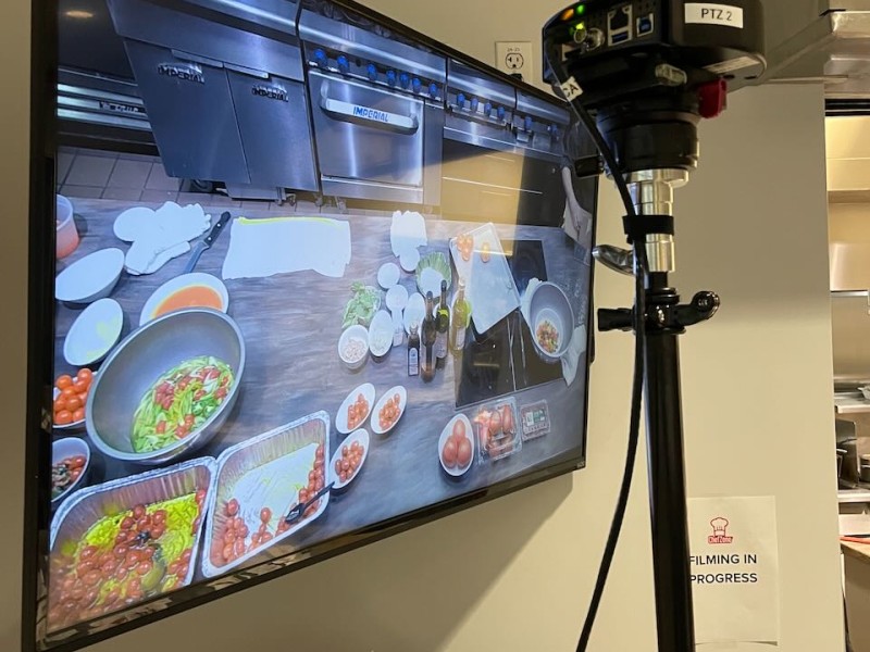 Onolicious Kitchen with Chef Alan Wong Bursting with Flavor Tomatoes